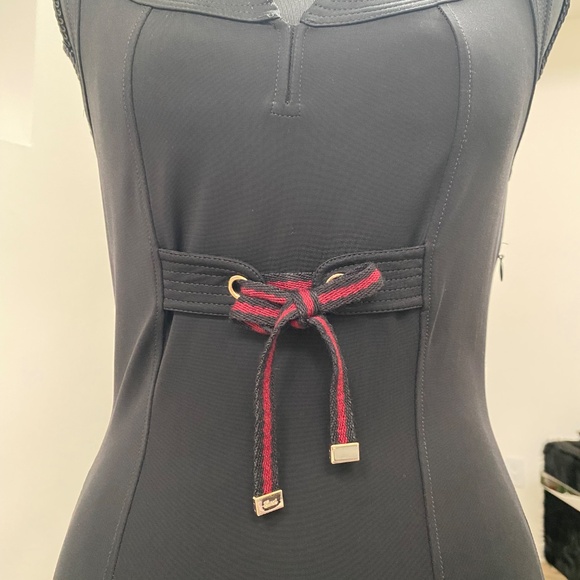 Women's Black Sleeveless Gucci Dress - Picture 4 of 13